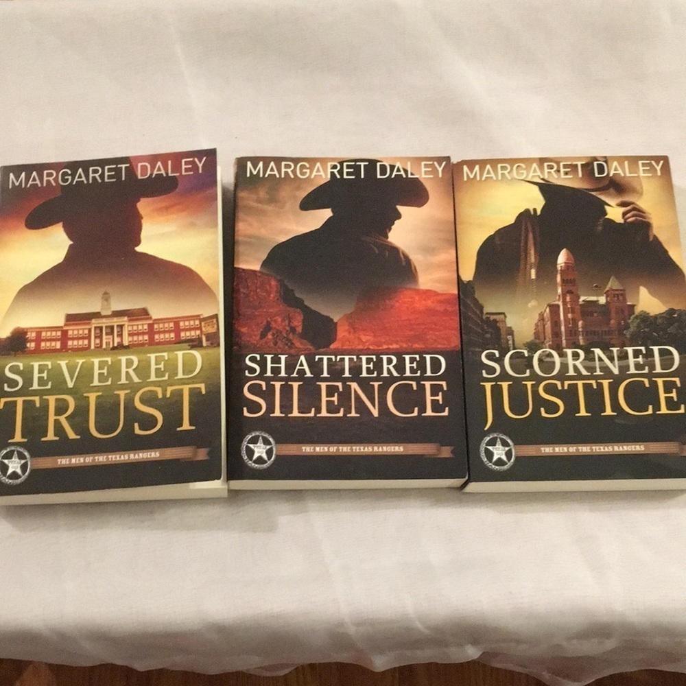 3 Books Texas Rangers by Margaret Daley (AD)